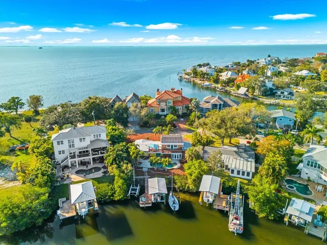 $1,100,000 | 628 North Mayo Street, Palm Harbor, FL 34683