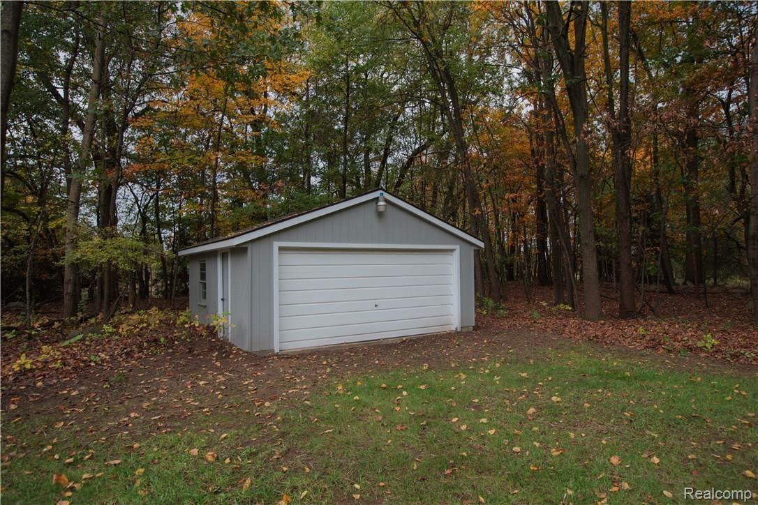 13906 Rocky Ridge Hartland, MI 48353 - Photo 63 of 73 RRK-162.jpg