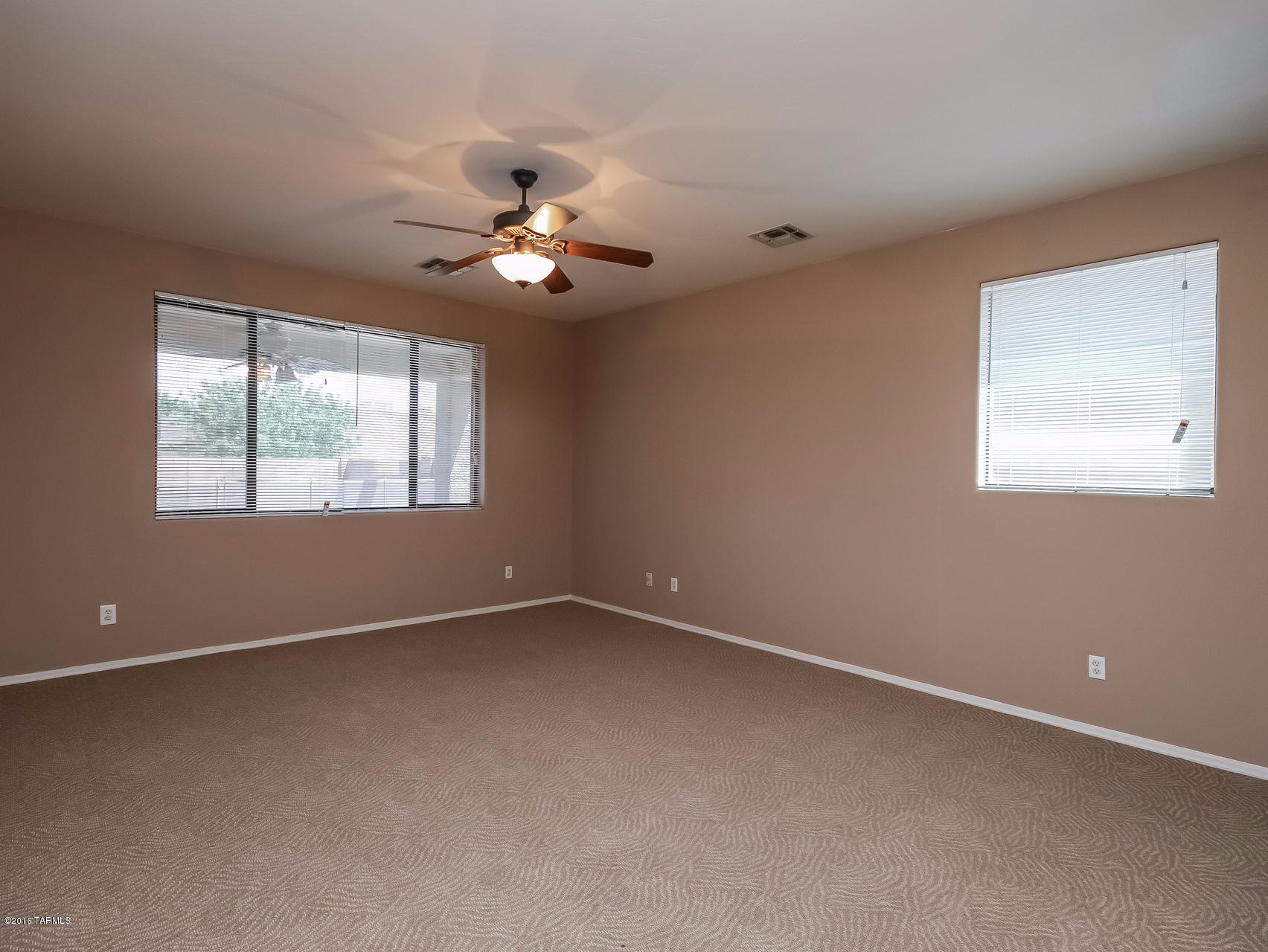 8416 North Sand Flower Road Tucson, AZ 85743 - Photo 7 of 17