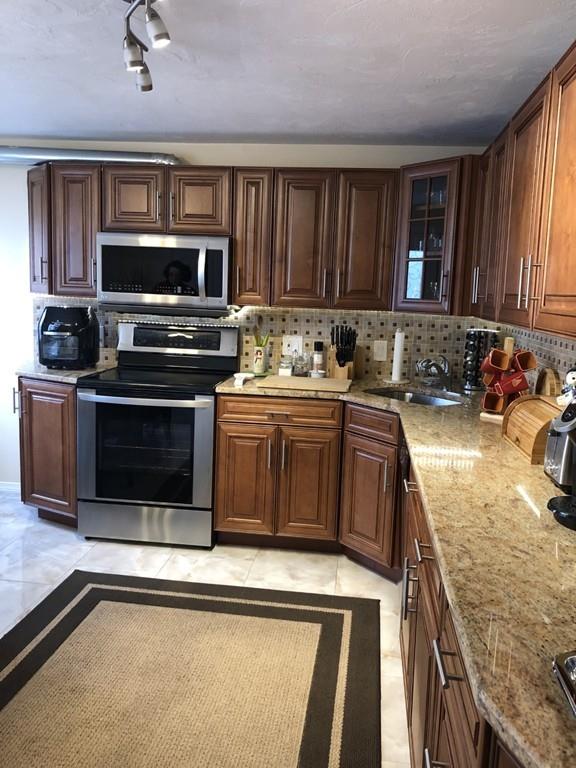 7 B Revere Street Worcester, MA 01604 - Photo 2 of 19