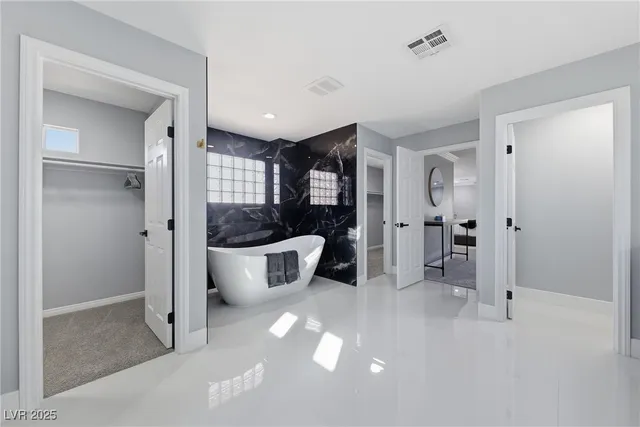 $8,000 | 8805 St Cloud Court, Las Vegas, NV 89143