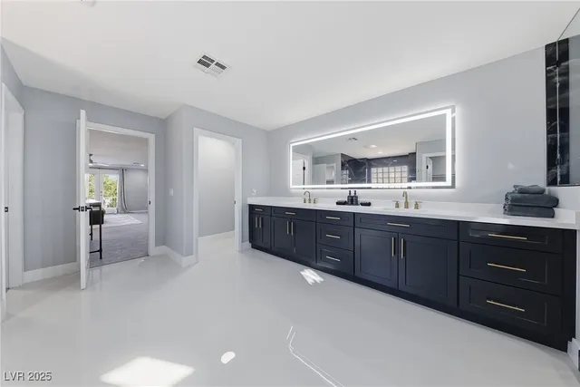 $8,000 | 8805 St Cloud Court, Las Vegas, NV 89143