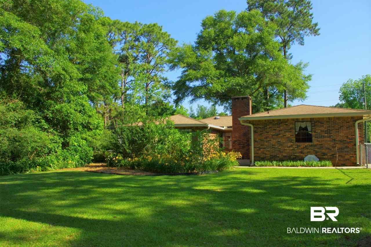 1006 Whispering Pines Road Daphne, AL 36526 - Photo 32 of 48