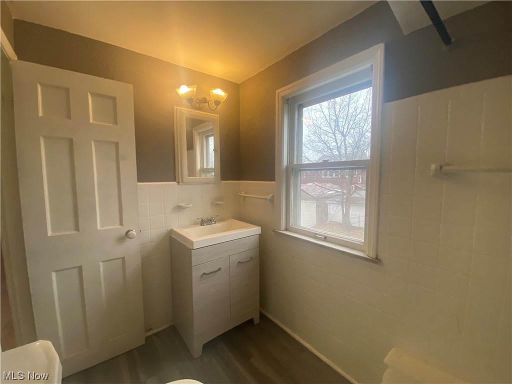 3915 Eastway Road Cleveland, OH 44118 - Photo 29 of 35 Photos taken prior to tenant occupancy