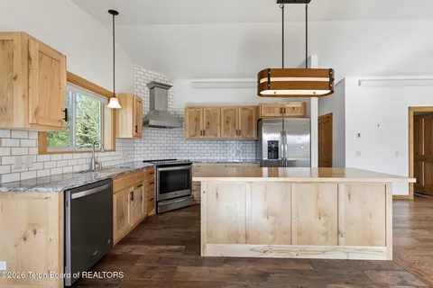 $875,000 | 5899 Boyer Drive, Tetonia, ID 83452