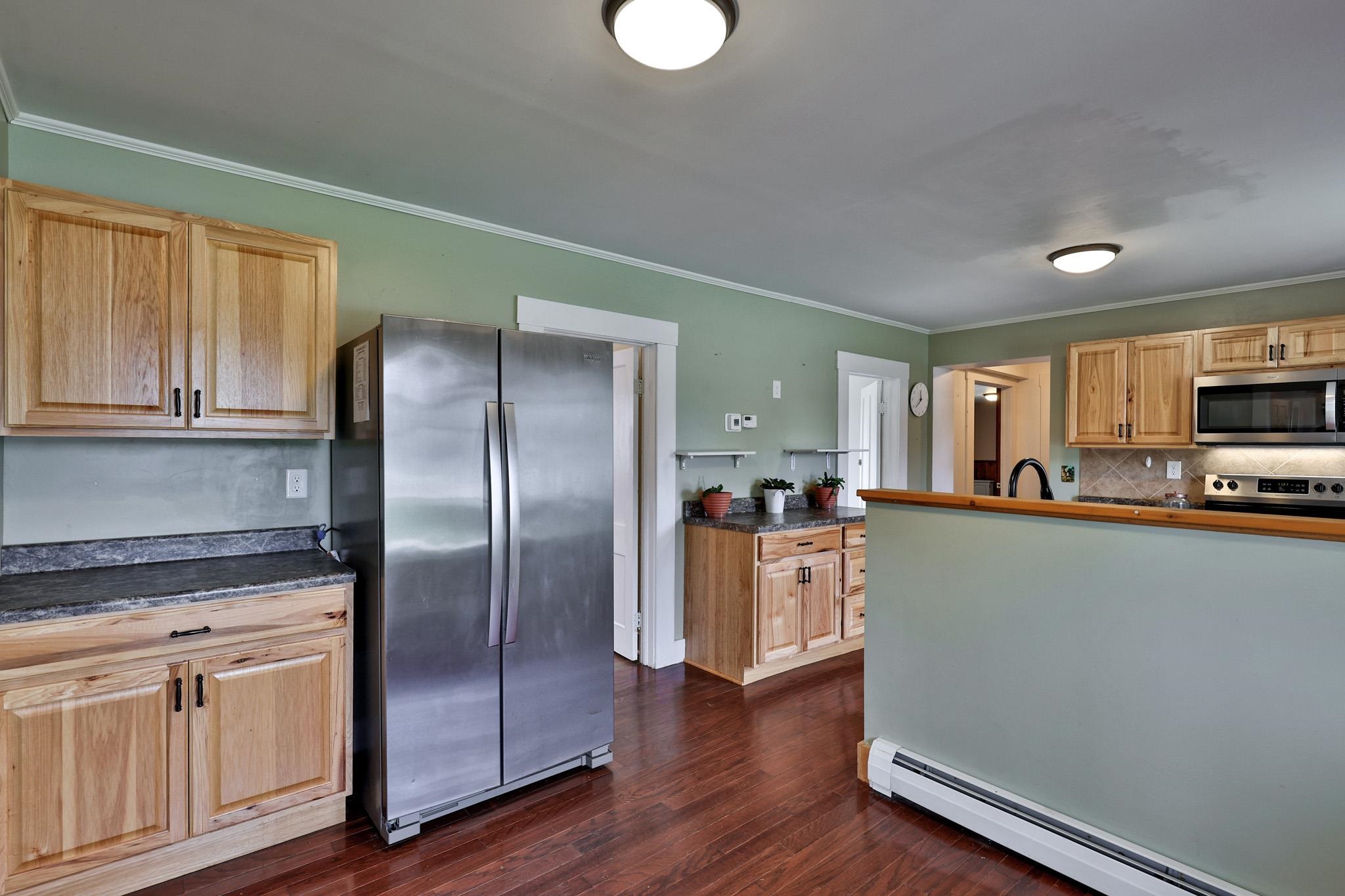 1213 Highway 7 Rutland Town, VT 05701 - Photo 9 of 37 Gallery Image 9