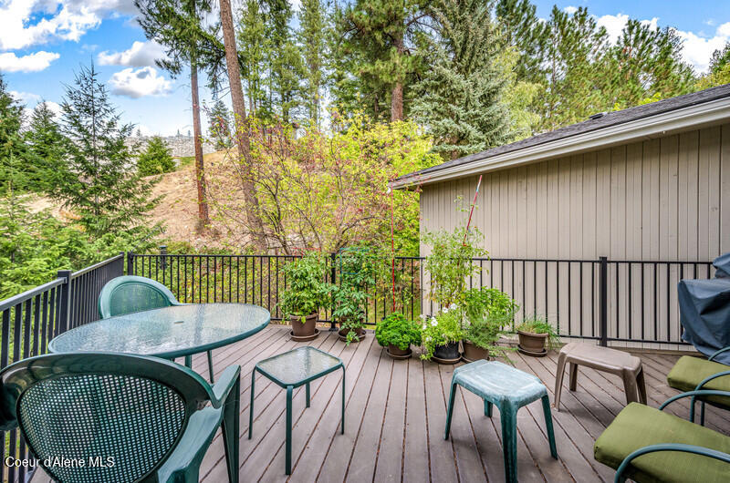 3574 East Tobler Road, Unit C12 Hayden, ID 83835 - Photo 35 of 45 No neighbors!