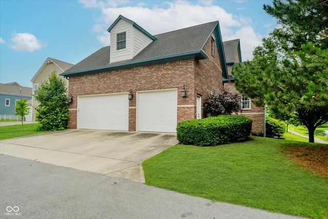 $499,000 | 7178 Lockford Walk North, Avon, IN 46123