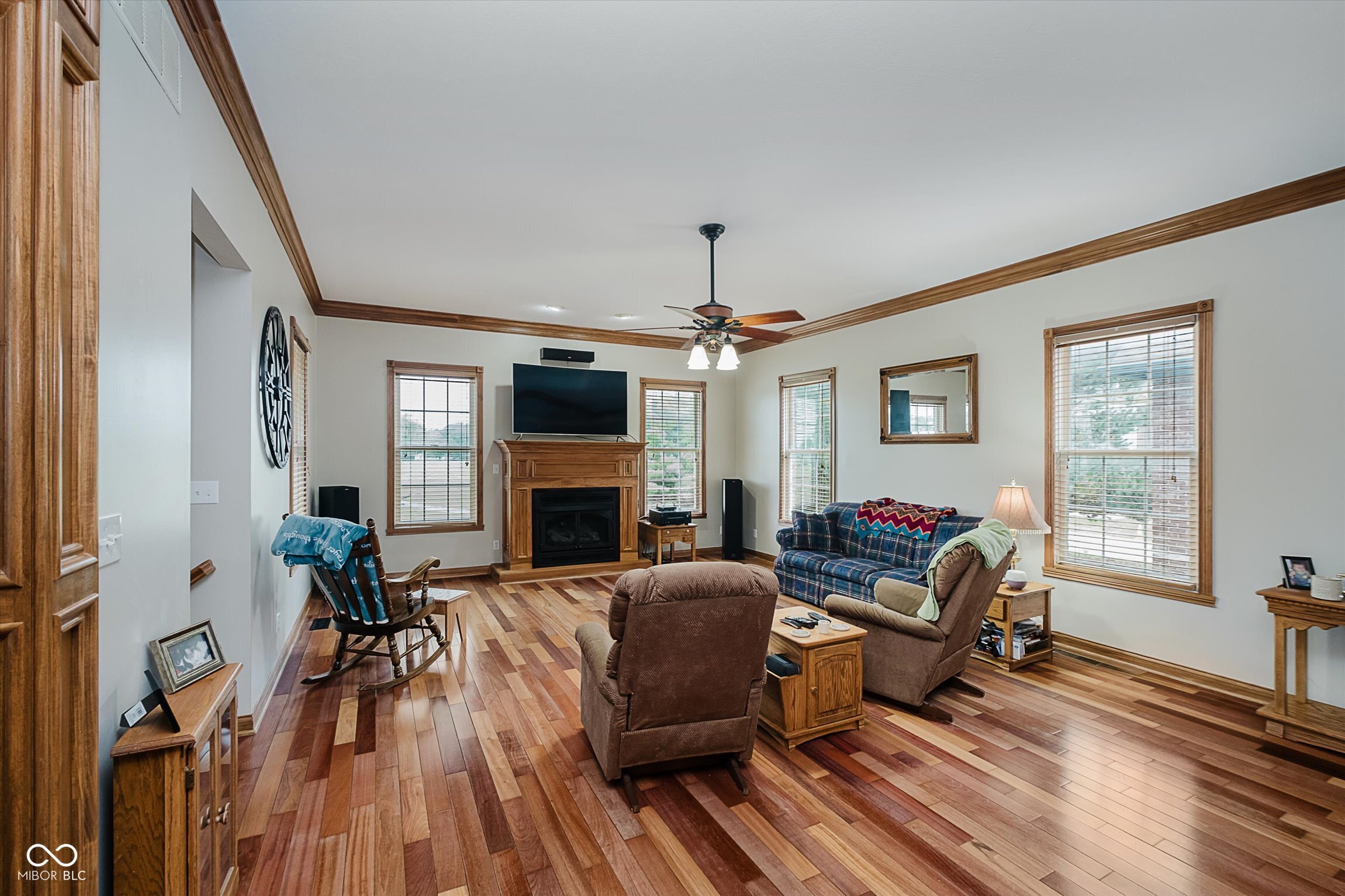 7178 Lockford Walk North Avon, IN 46123 - Photo 6 of 35