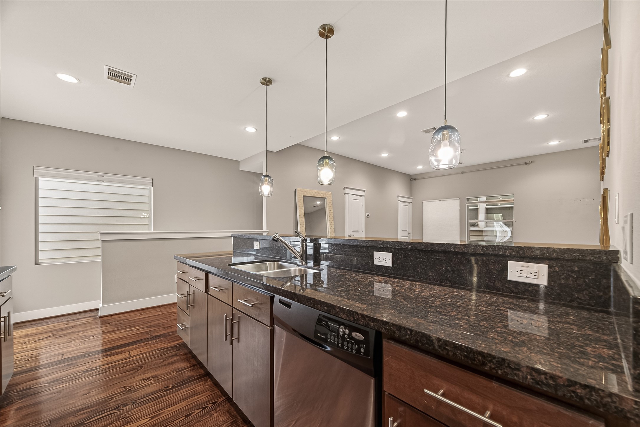 1510 Crockett Street, Unit B Houston, TX 77007 - Photo 11 of 32 a kitchen with lots of counter space a sink and appliances
