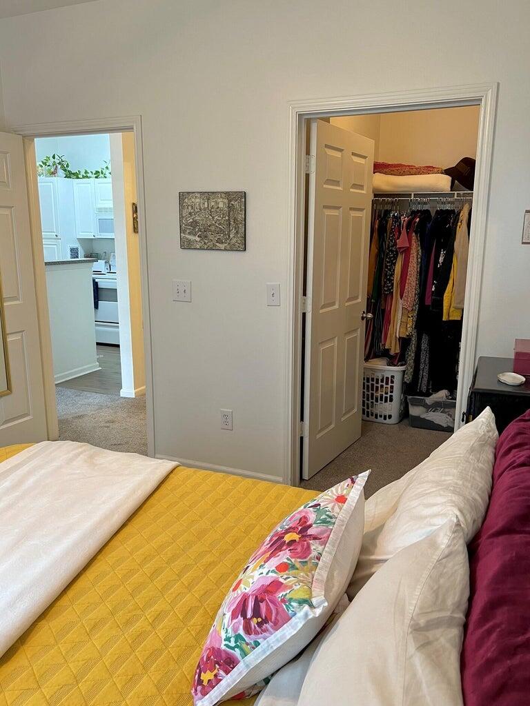 130 River Landing Drive, Unit 7220 Daniel Island, SC 29492 - Photo 10 of 21 Walk in closet