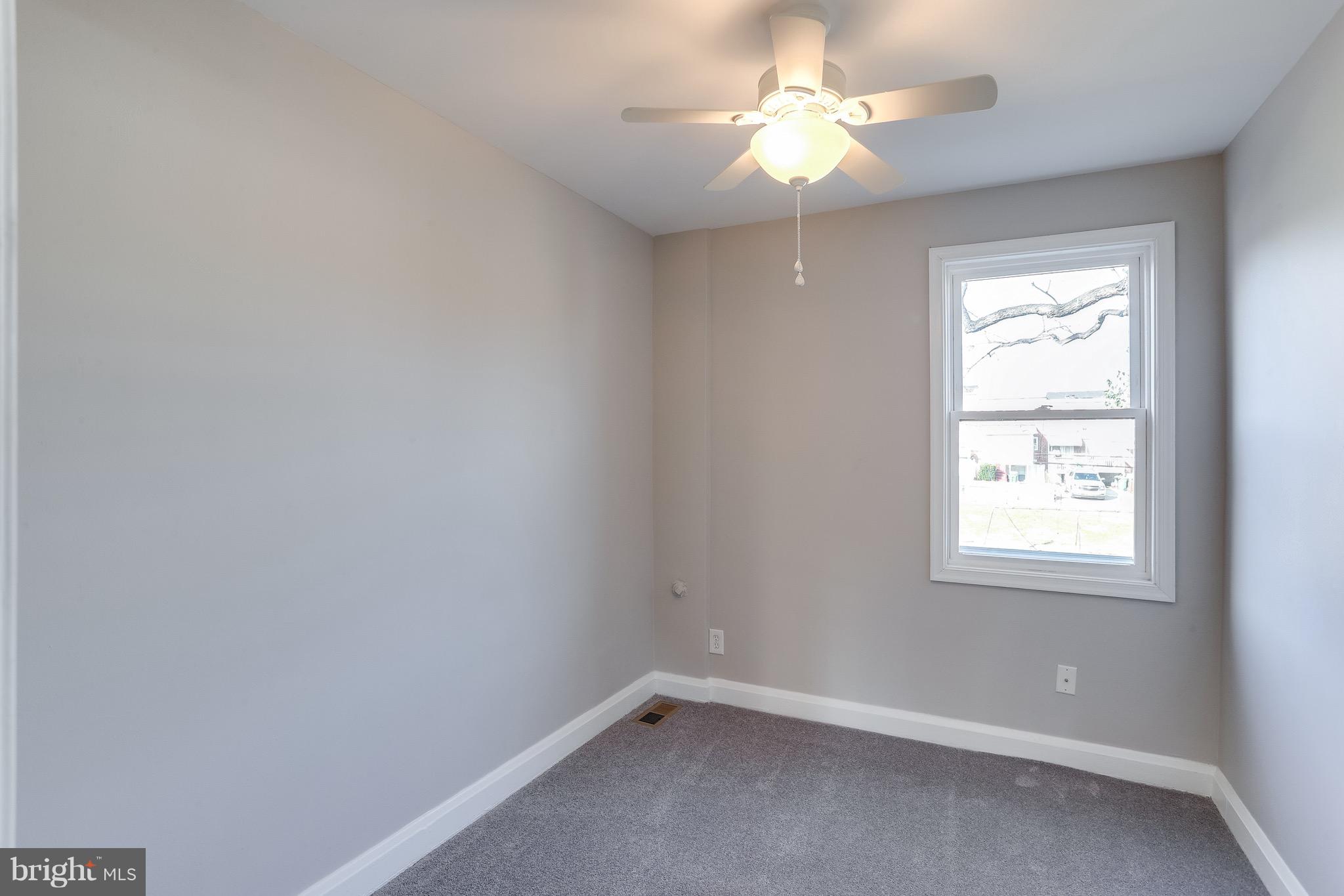 4226 Colborne Road Baltimore, MD 21229 - Photo 14 of 31