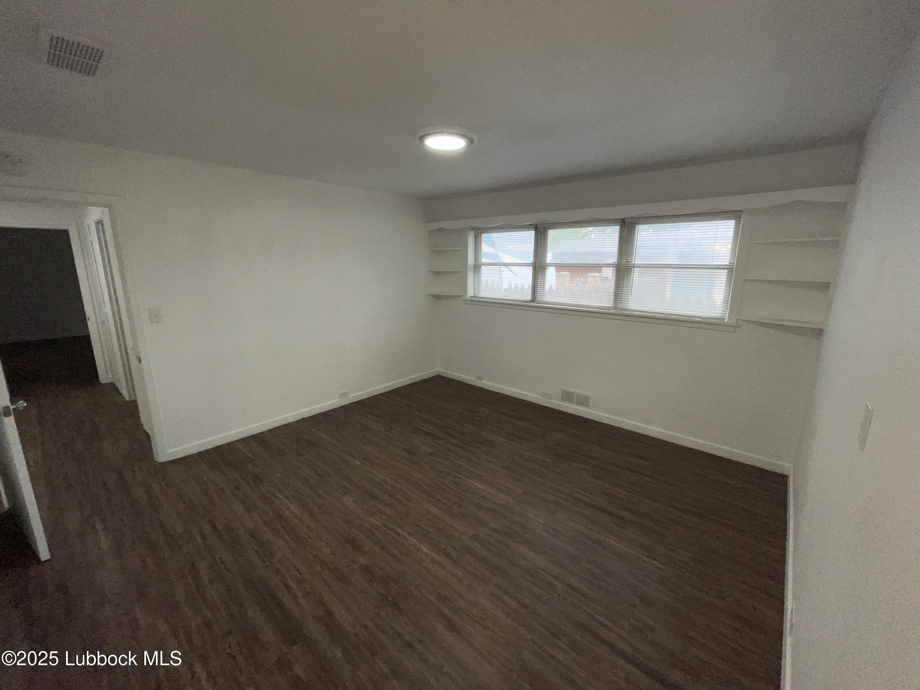 3614 28th Street Lubbock, TX 79410 - Photo 8 of 11 Bedrooom 3