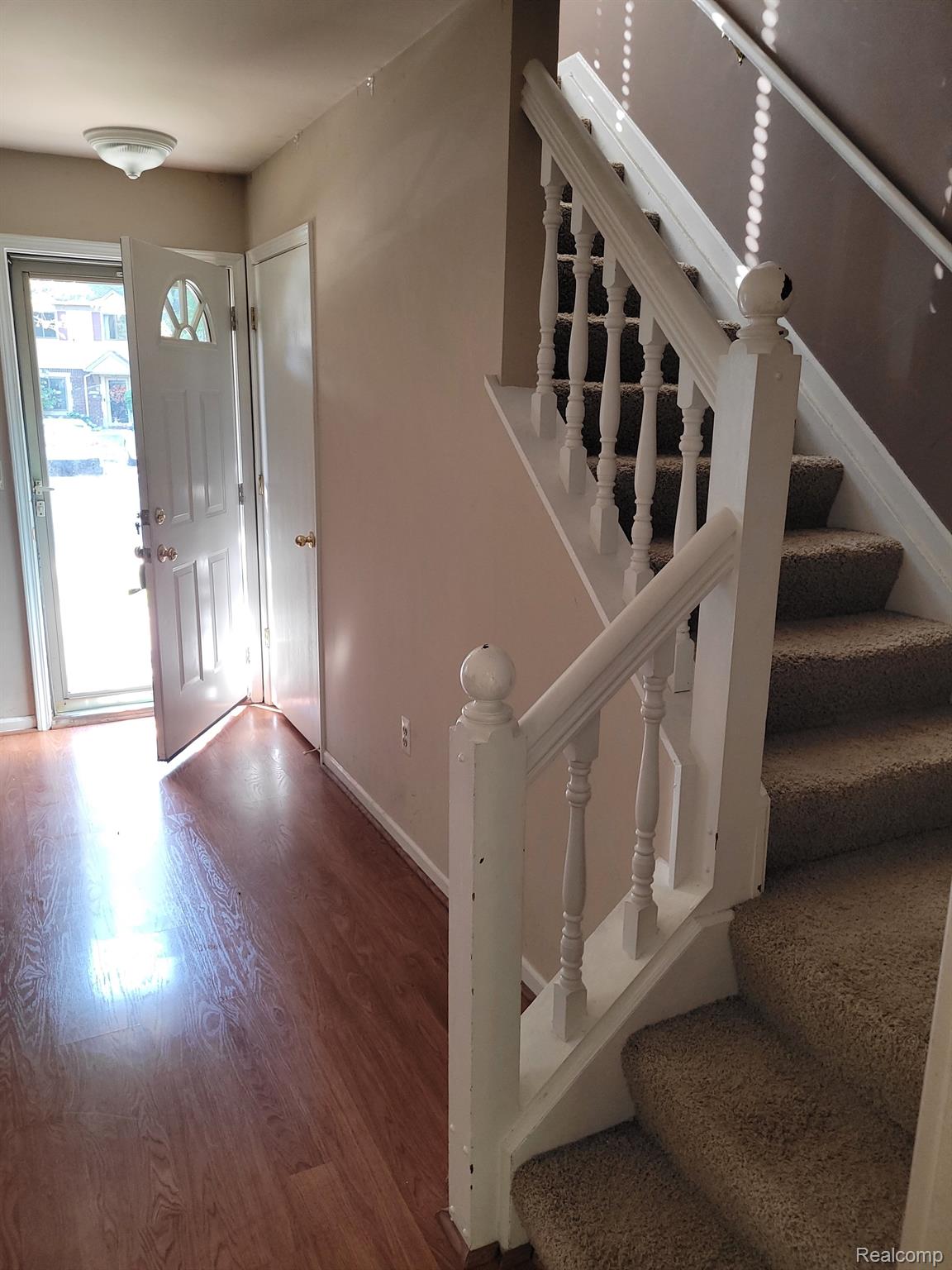 1535 Streamwood Court Rochester, MI 48307 - Photo 5 of 13 Gallery Image 5