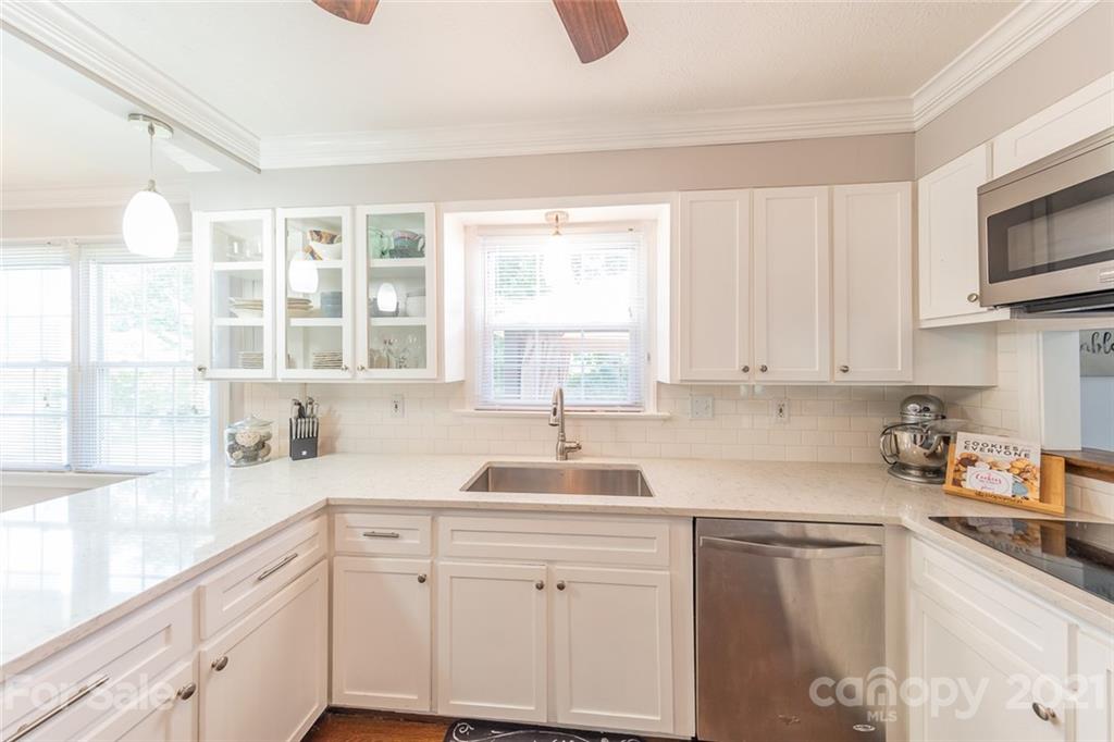 173 Emmas Grove Road Fletcher, NC 28732 - Photo 12 of 48 Gallery Image 12