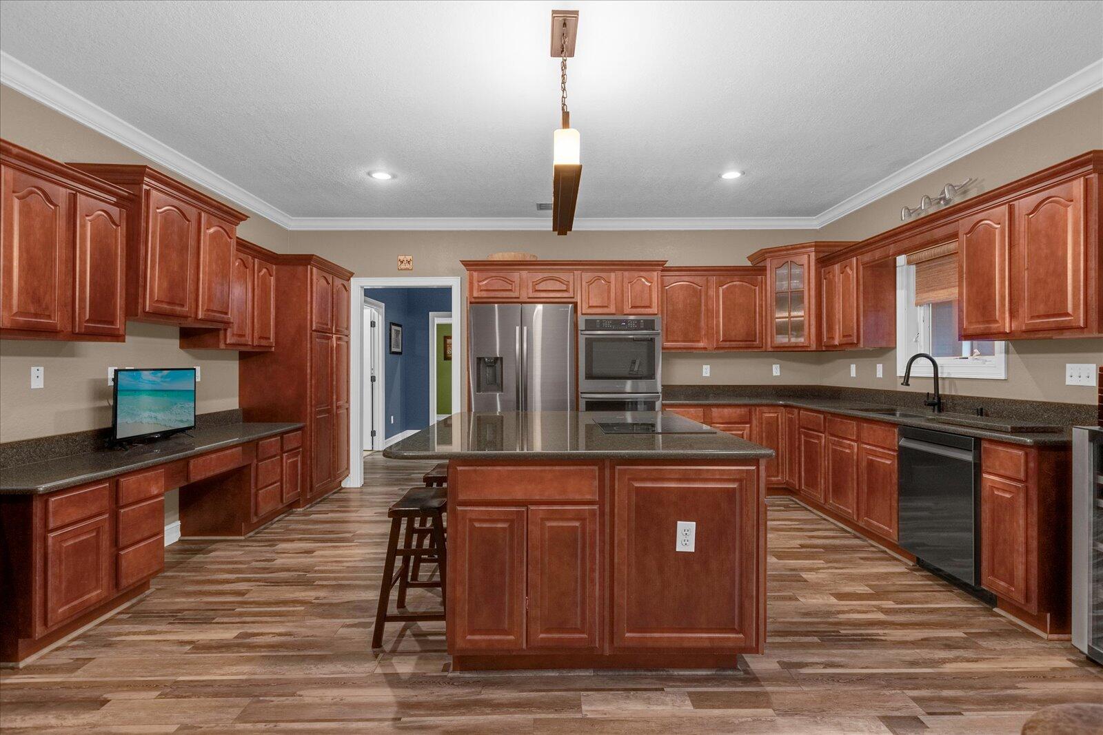 4349 Hunter Road Mims, FL 32754 - Photo 8 of 36 Large Island