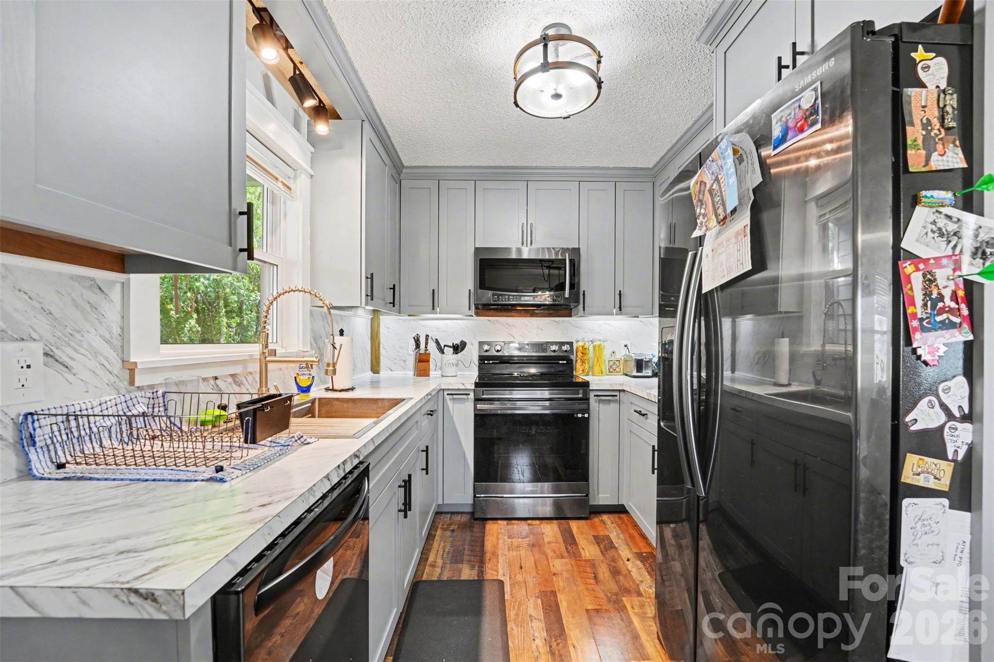 780 St James Church Road Newton, NC 28658 - Photo 15 of 31