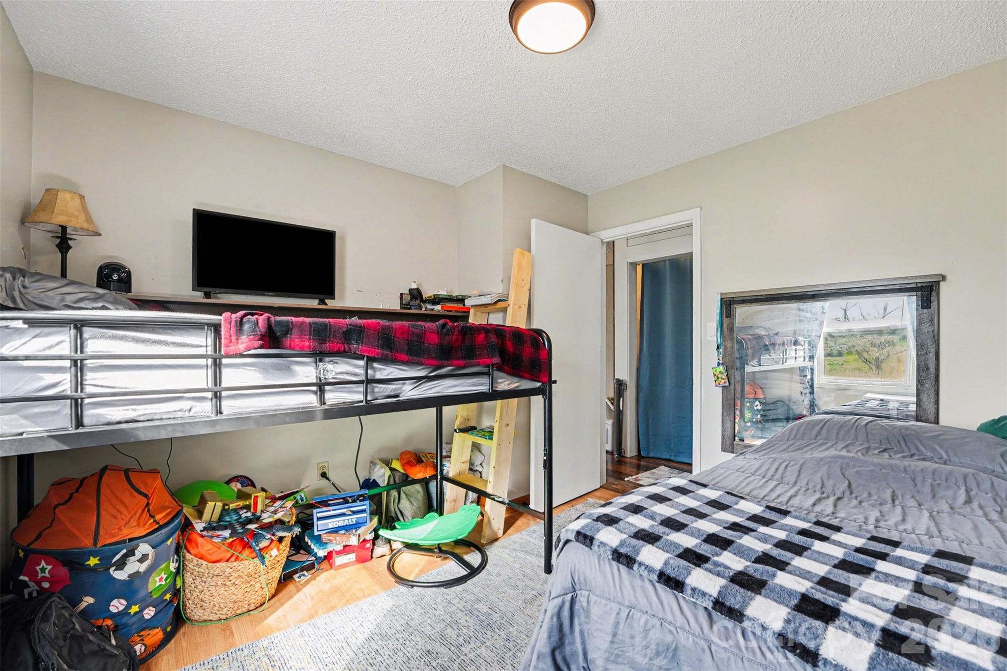 780 St James Church Road Newton, NC 28658 - Photo 27 of 31