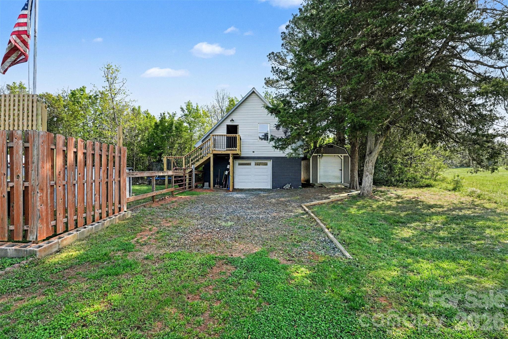 780 St James Church Road Newton, NC 28658 - Photo 9 of 31