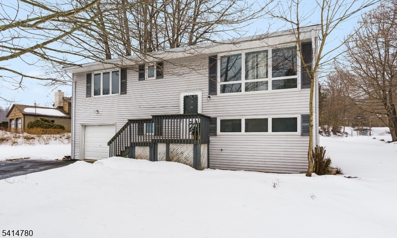 74 Sleepy Hollow Road Andover, NJ 07821 - Photo 2 of 29