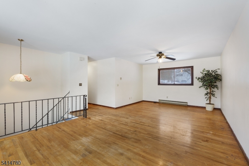 74 Sleepy Hollow Road Andover, NJ 07821 - Photo 8 of 29