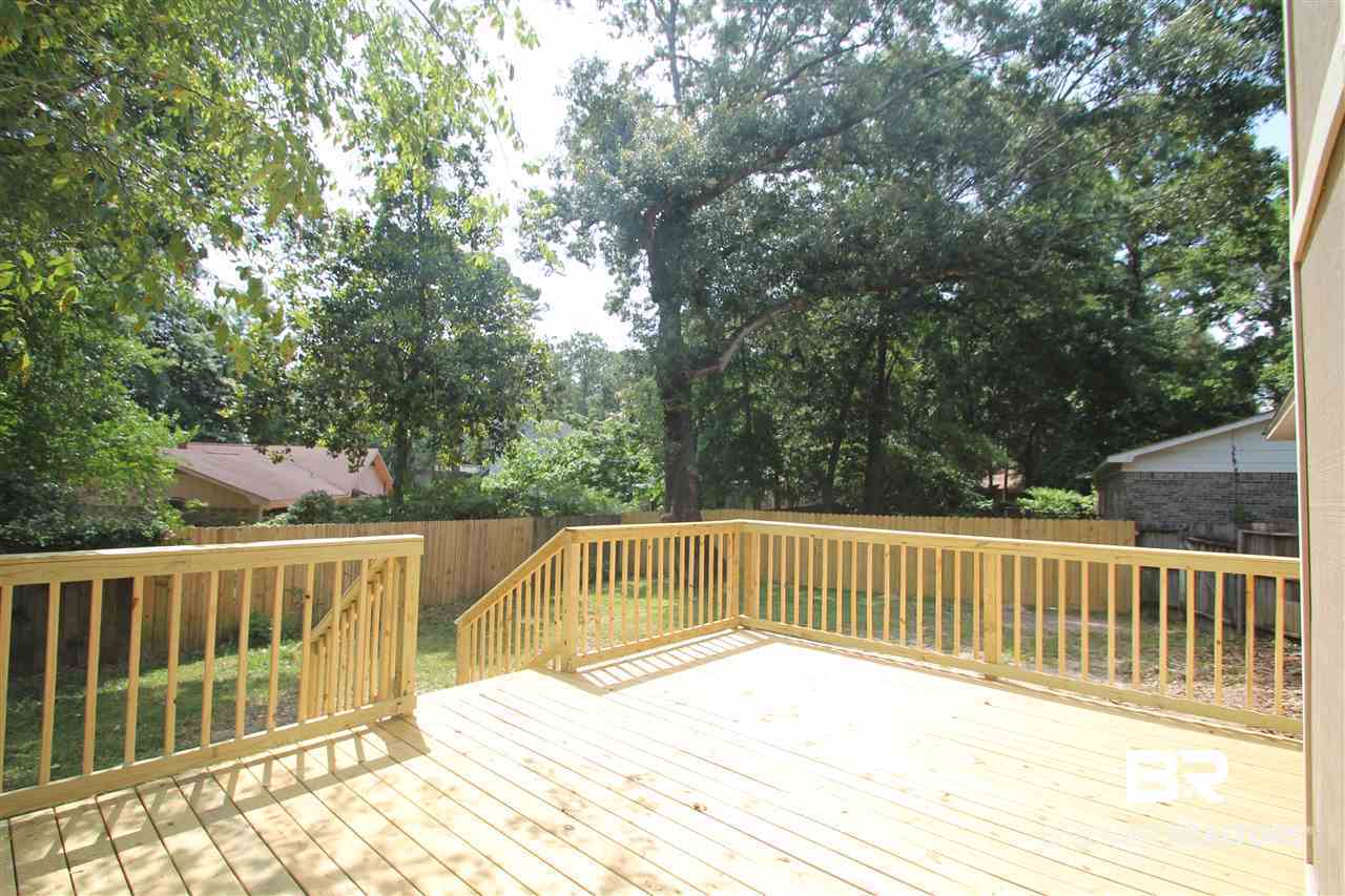 137 Michael Loop Daphne, AL 36526 - Photo 5 of 29 Great Back Deck!