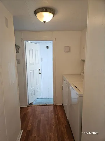 wooden floor in an empty room