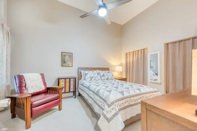 $239,900 | 88 Carriage Crossing Lane, Unit 88, Middletown, CT 06457