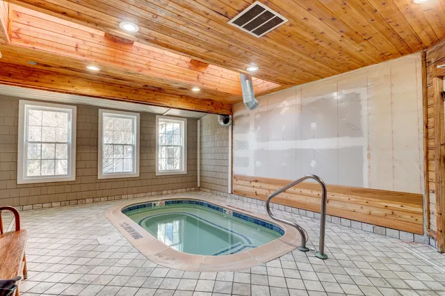 $239,900 | 88 Carriage Crossing Lane, Unit 88, Middletown, CT 06457