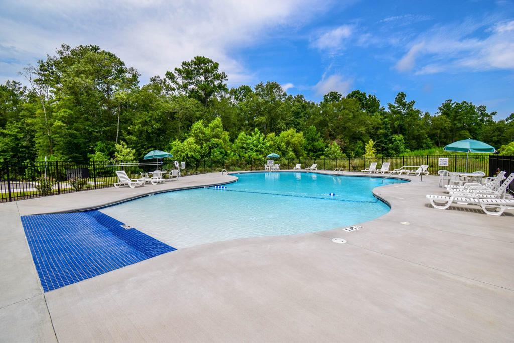 306 Silverleaf Lane Moncks Corner, SC 29461 - Photo 26 of 28 Relax and Unwind