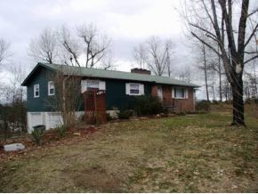 312 Hidden Valley Road Bristol, TN 37620 - Photo 1 of 12 Front View