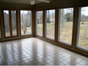 312 Hidden Valley Road Bristol, TN 37620 - Photo 7 of 12 Sunroom