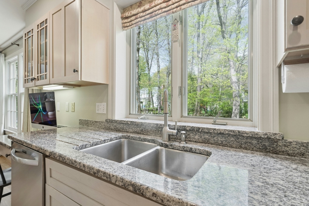 1 Munroe Road Lexington, MA 02421 - Photo 13 of 42 Gallery Image 13