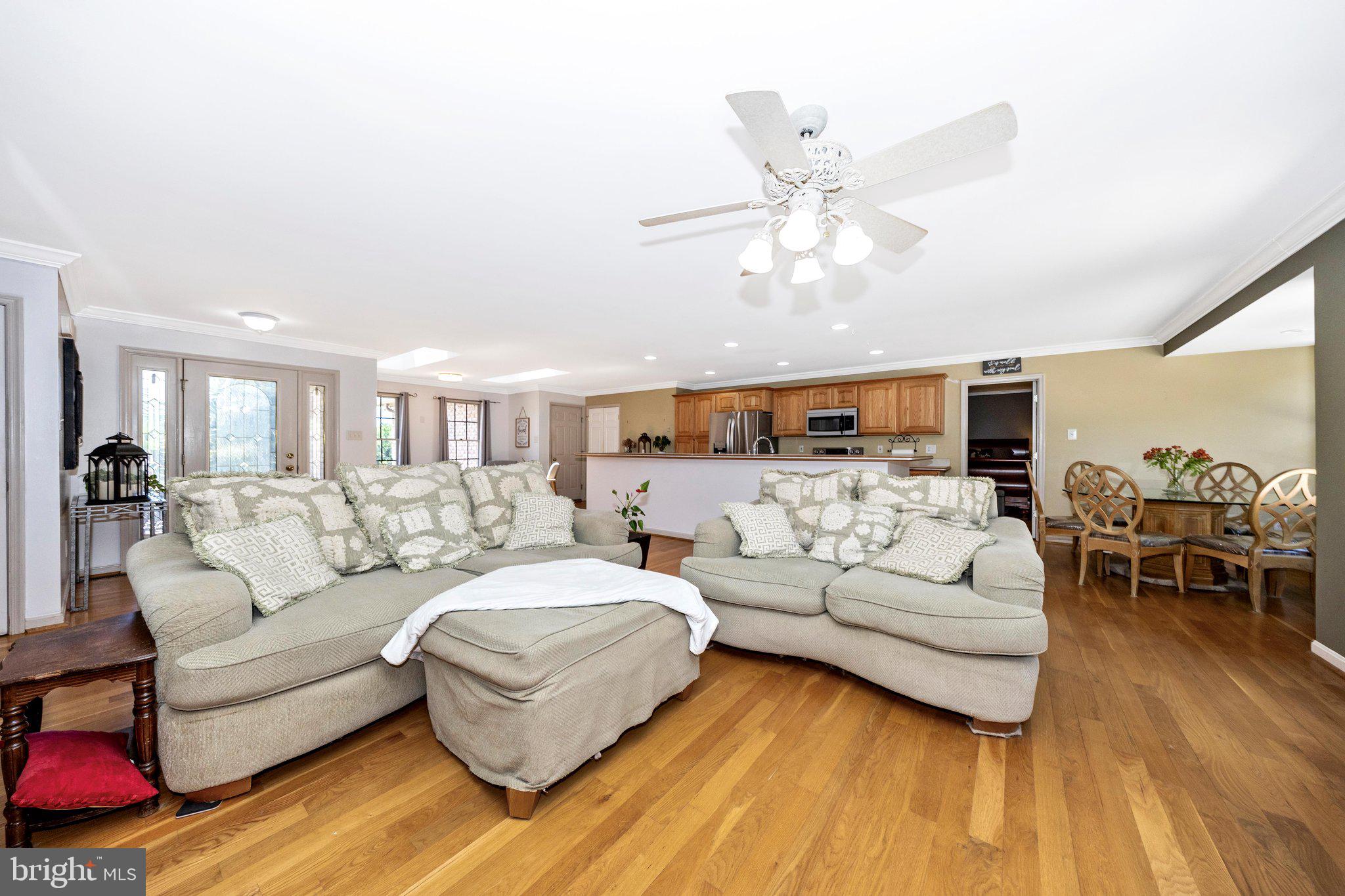 3448 Kaetzel Road Rohrersville, MD 21779 - Photo 7 of 76 Living Room