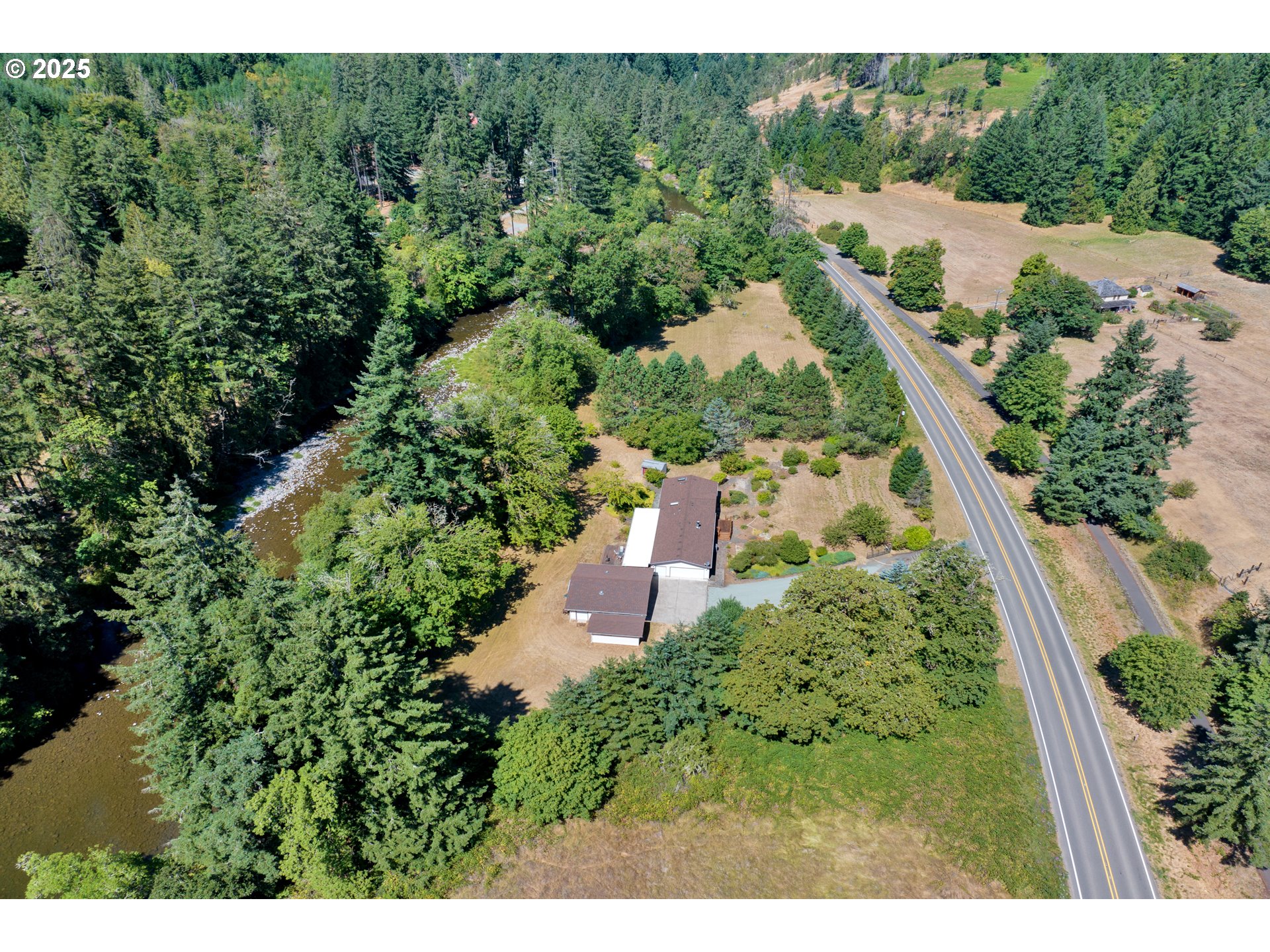 37444 Row River Road Dorena, OR 97434 - Photo 46 of 47 Gallery Image 46