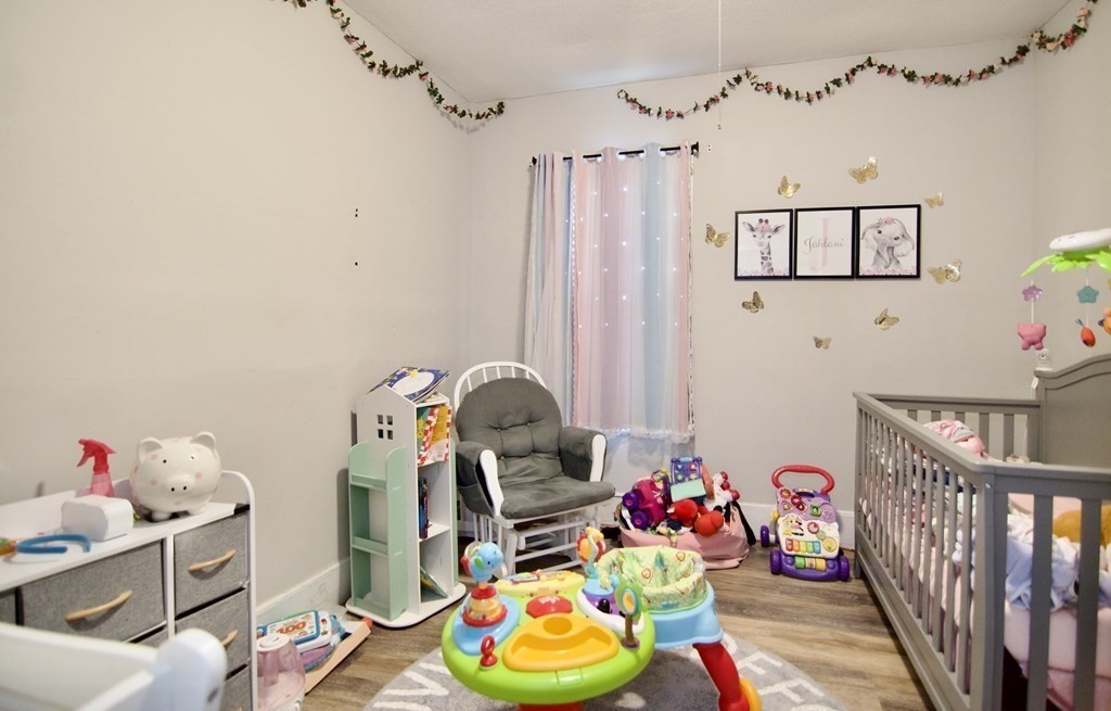 16 Chapel Street Springfield, MA 01109 - Photo 19 of 42 Gallery Image 19
