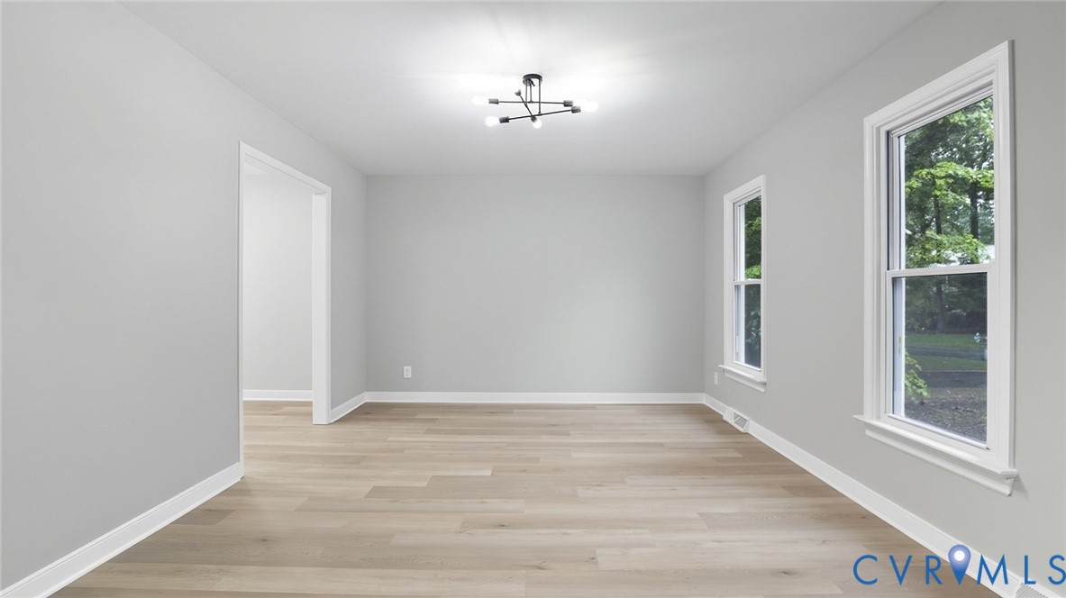 7508 Lantern Ridge Court Chesterfield, VA 23832 - Photo 8 of 38 Gallery Image 8