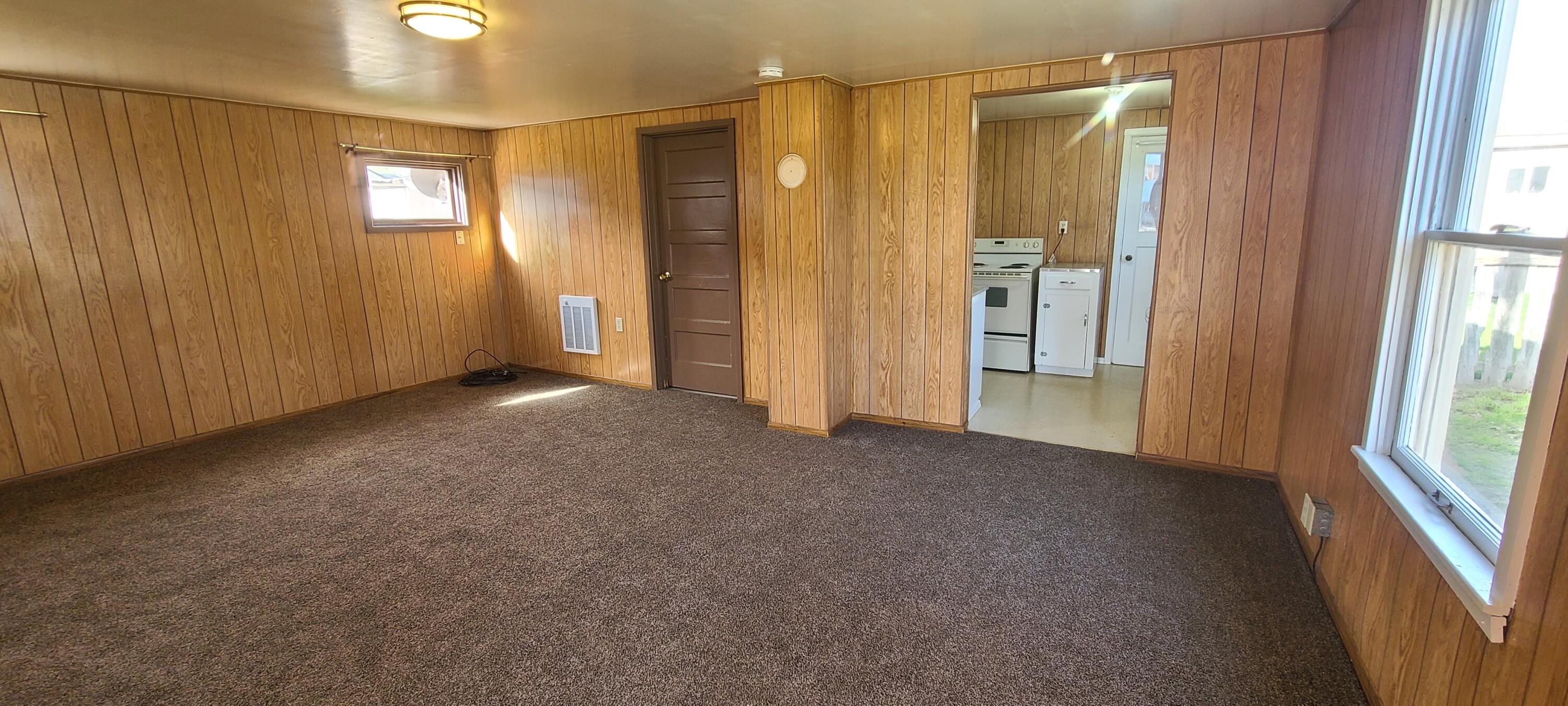 406.5 Vista Drive Rufus, OR 97050 - Photo 11 of 13 20220331_092913