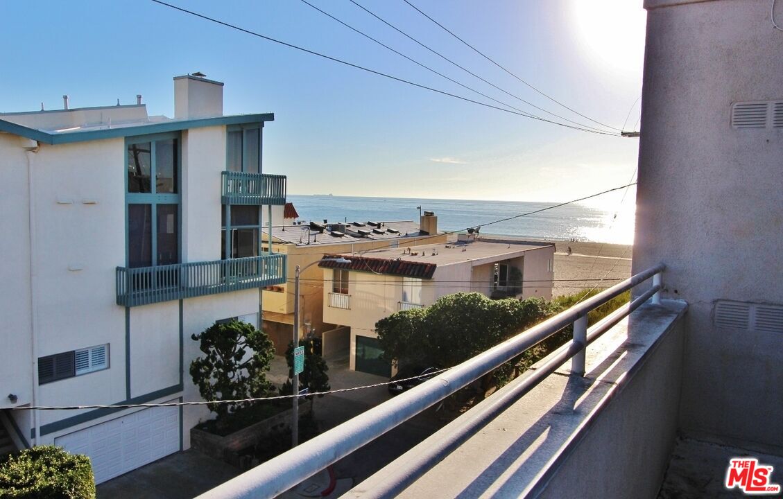 6521 Pacific Avenue Playa del Rey, CA 90293 - Photo 12 of 42 a view of a city from a balcony