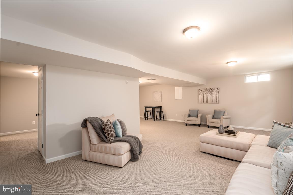 12907 Hedgetop Drive Herndon, VA 20171 - Photo 42 of 60