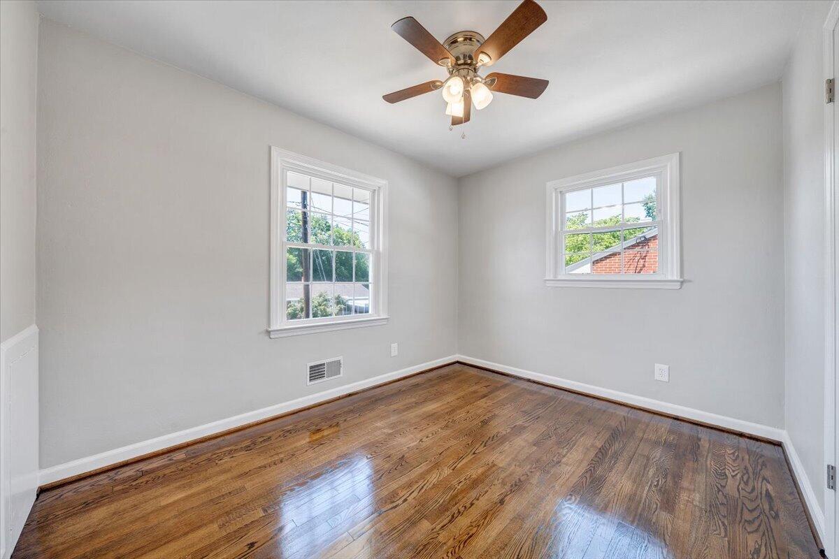 1745 Morwanda Street Northwest Salem, VA 24153 - Photo 19 of 61 19-MIB00079