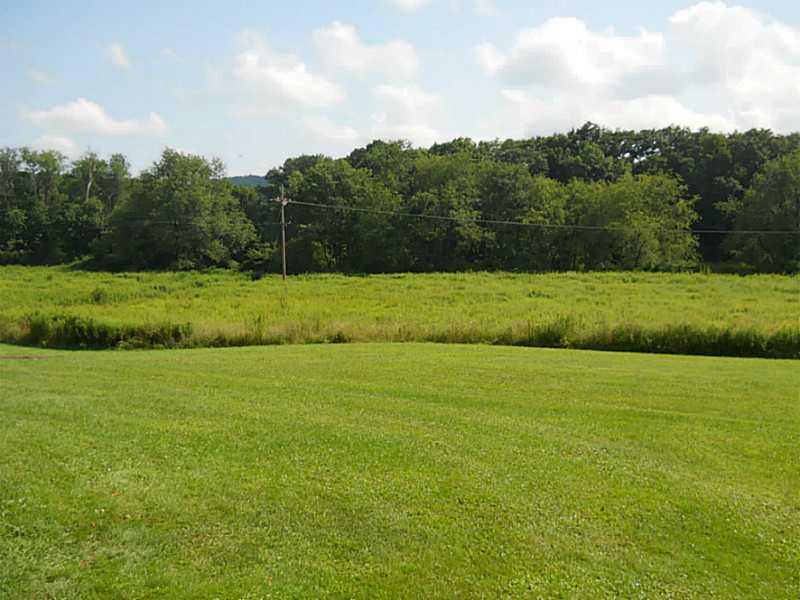 474 Petenbrink Road Garrett, PA 15542 - Photo 2 of 21 Yard/Garden.