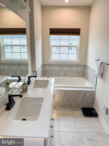 $3,600 | 24604 Cervelo Terrace, Sterling, VA 20166