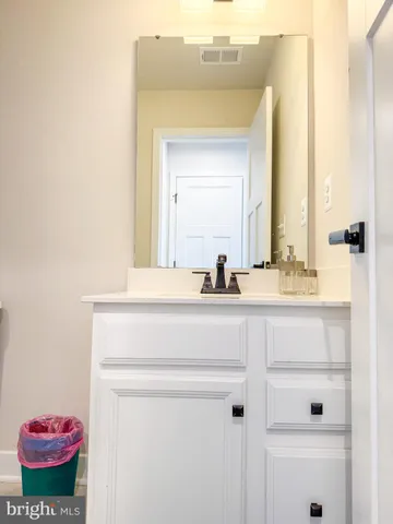 $3,600 | 24604 Cervelo Terrace, Sterling, VA 20166