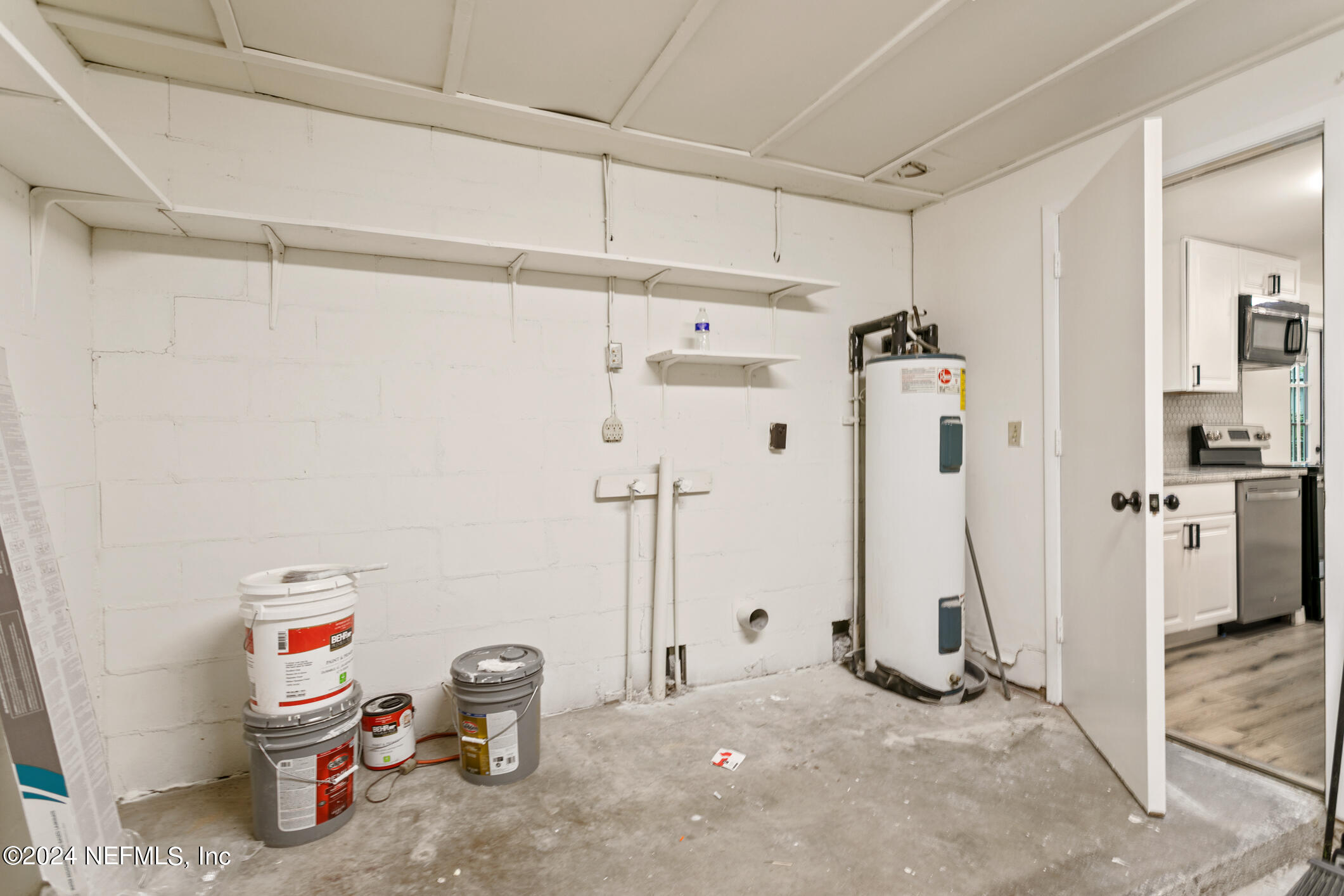 4216 Oriely Drive Jacksonville, FL 32210 - Photo 32 of 36 a view of a room with gym equipment