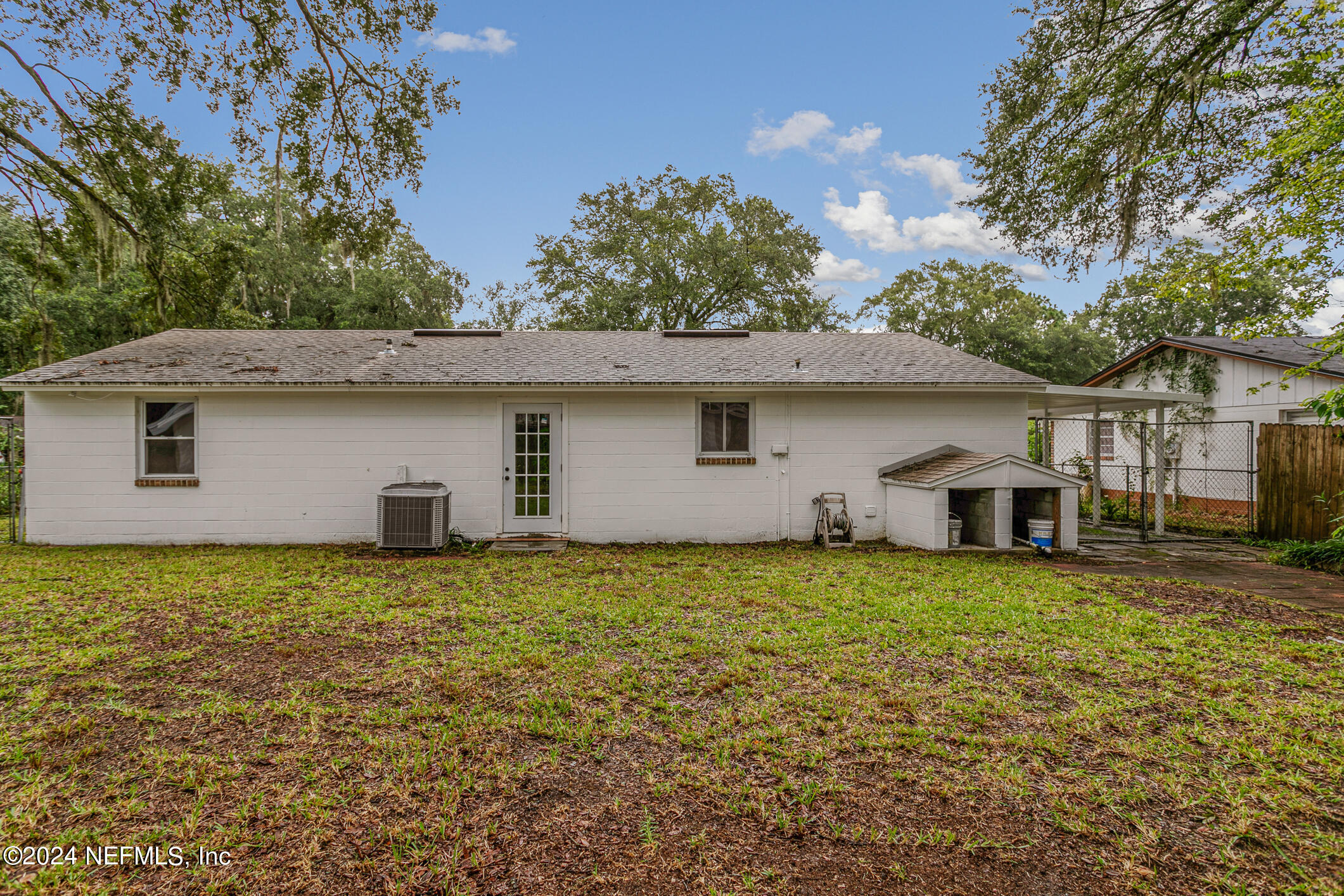 4216 Oriely Drive Jacksonville, FL 32210 - Photo 33 of 36 a backyard of a house