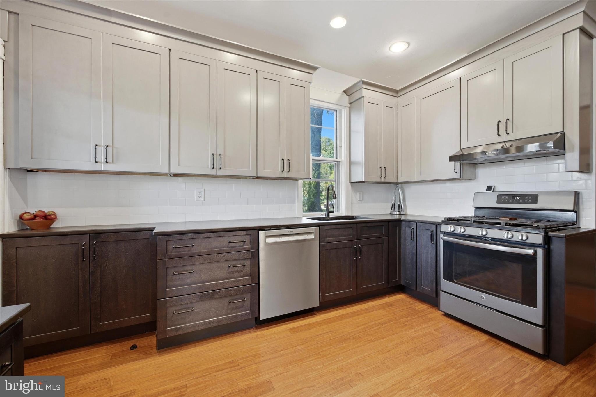 126 Woodland Road Wyncote, PA 19095 - Photo 14 of 51
