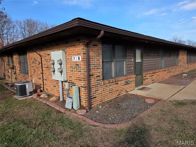 $86,500 | 6 Fig Street, Unit 7, Sullivan, MO 63080