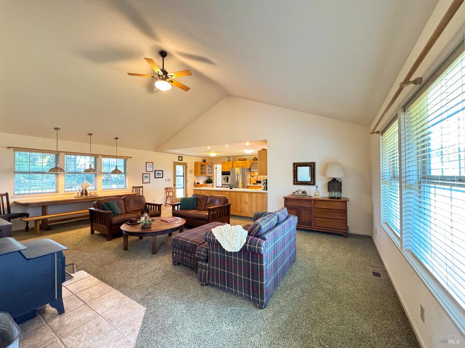 34201 Pacific Reefs Road Albion, CA 95410 - Photo 3 of 47