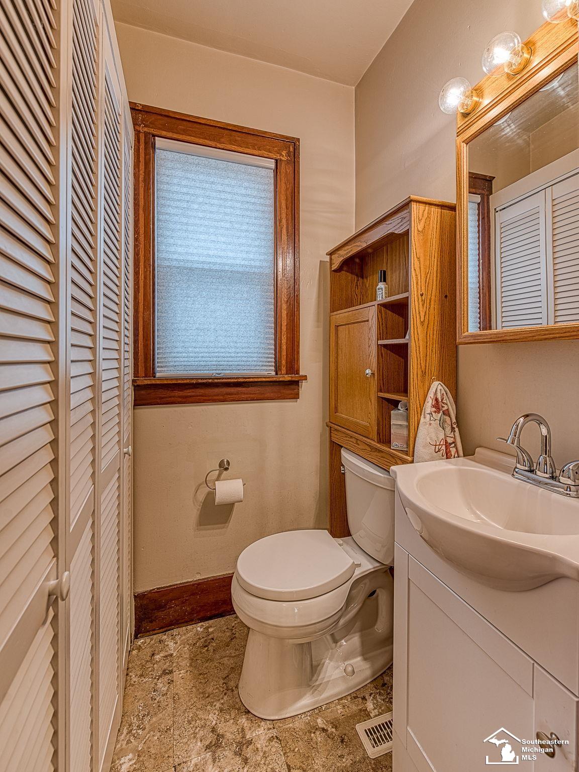 1524 South Custer Road Monroe, MI 48161 - Photo 15 of 50